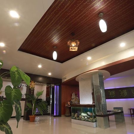 Hotel Darshan Amreli Екстер'єр фото