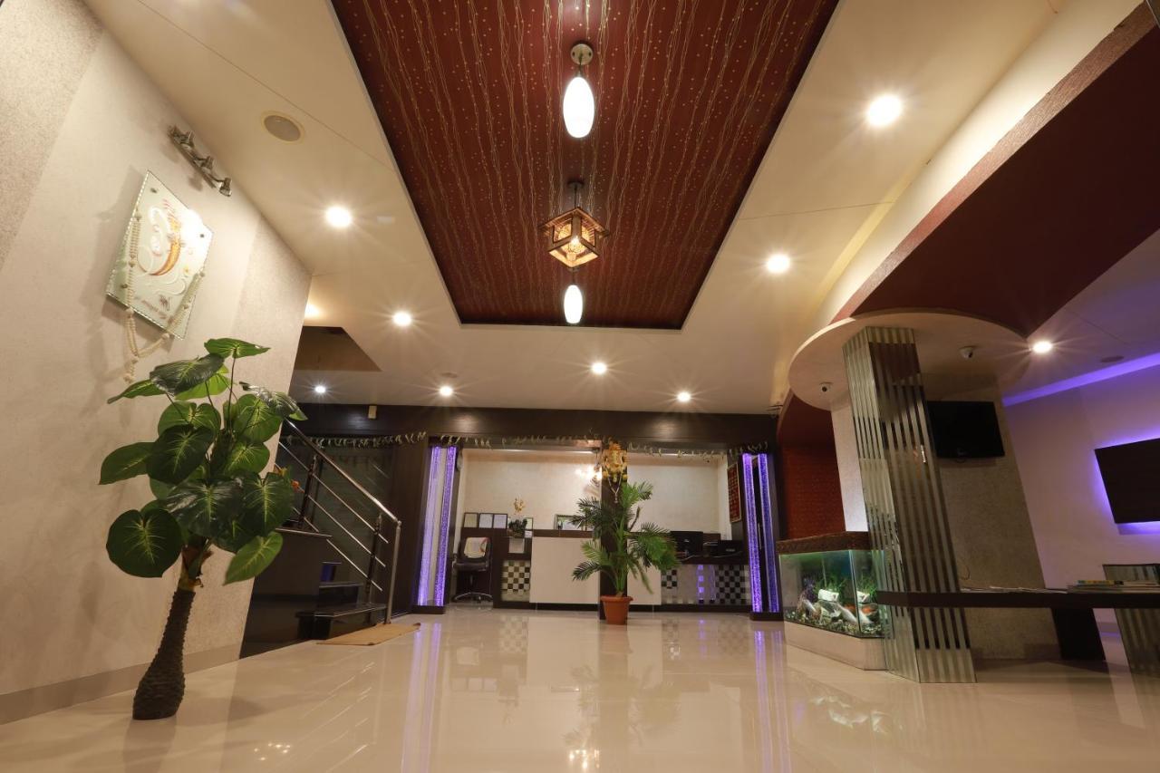Hotel Darshan Amreli Екстер'єр фото